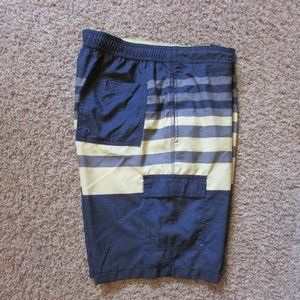 NWT Goodfellow Large Grey Yellow Cargo Swim Trunks Mesh Liner Board Shorts